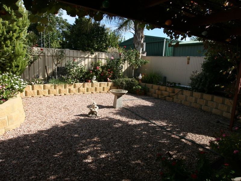 6 Clara Street, Wallaroo SA 5556