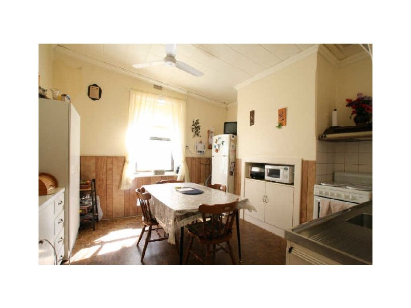 36 Ellen Street, Moonta SA 5558