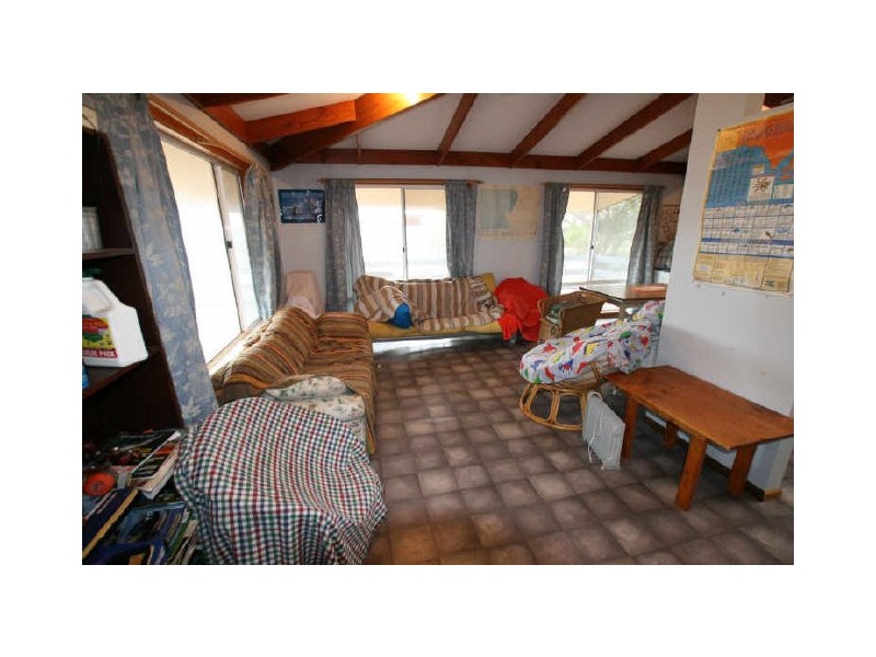 Lot 424 Harrys Point Road, Port Hughes SA 5558