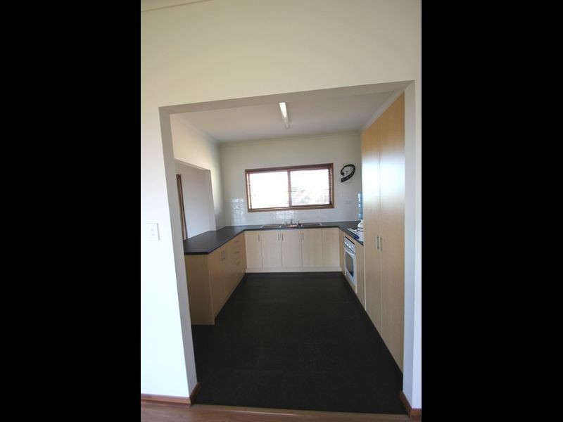 5 Stephen Crescent, Tickera SA 5555