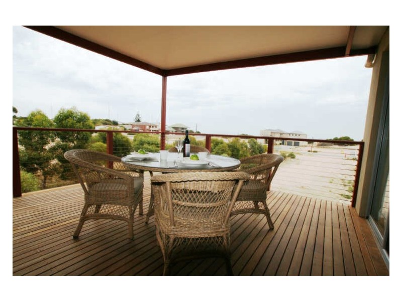 Unit 4, 3 Oates Street, Port Hughes SA 5558