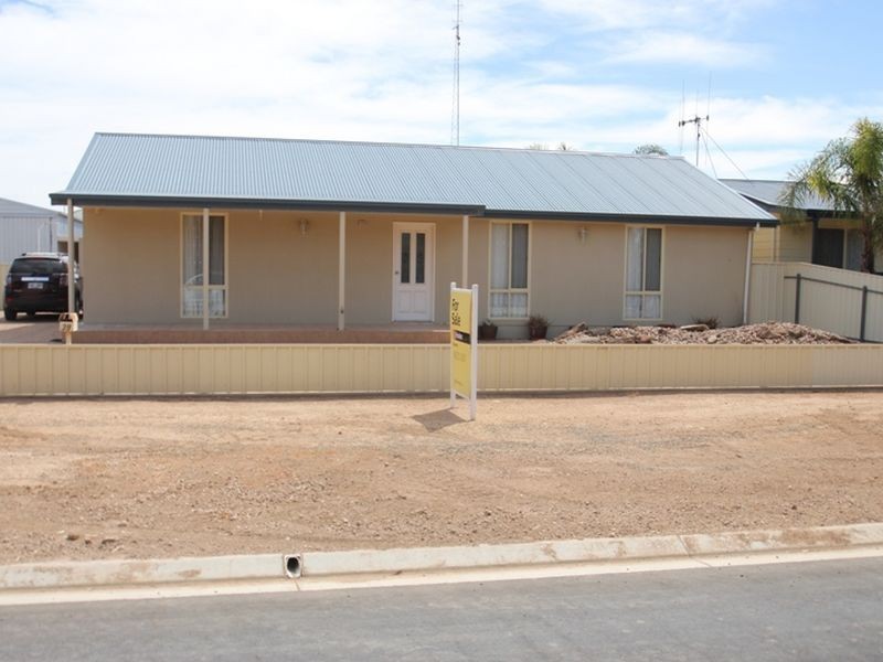 39 Rossiters Road, Moonta Bay SA 5558