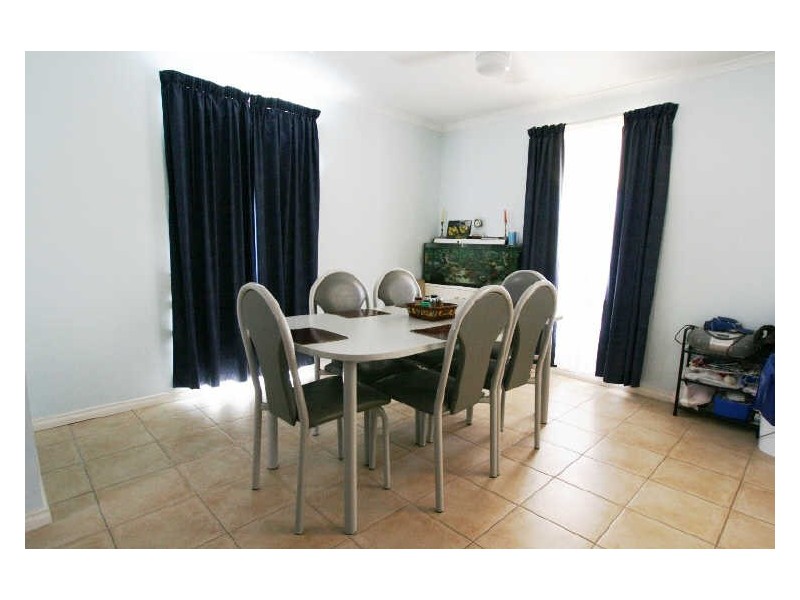 39 Rossiters Road, Moonta Bay SA 5558