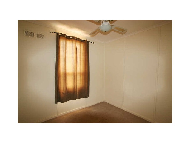 17 Calstock Street, Moonta Bay SA 5558