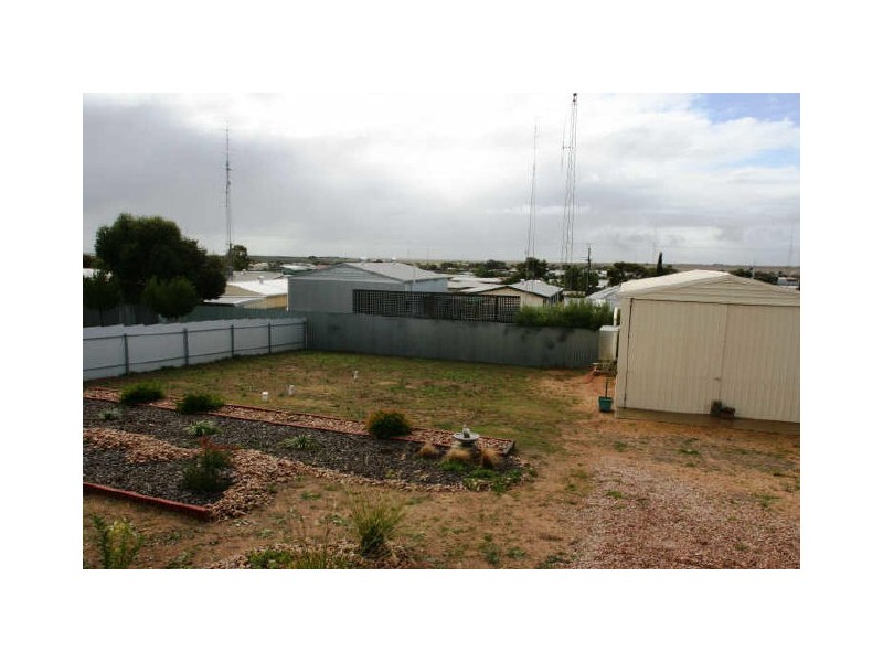 17 Calstock Street, Moonta Bay SA 5558