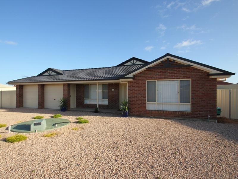 2 Couch Close, Moonta Bay SA 5558