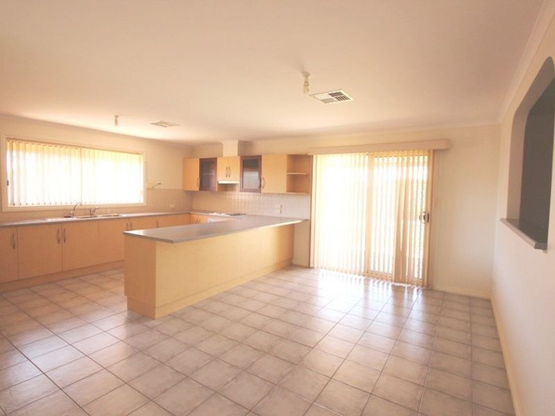 39 Champion Street, Kadina SA 5554