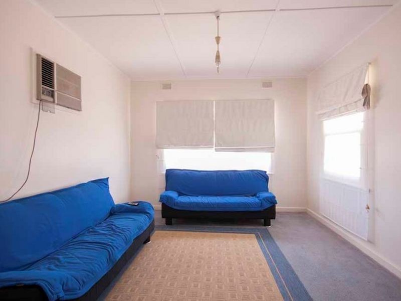 15 Irwin Street, Wallaroo SA 5556