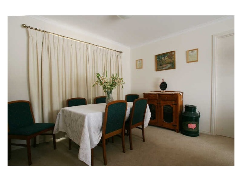 70 Tiddy Avenue, Maitland SA 5573