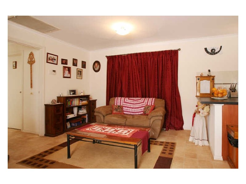 70 Tiddy Avenue, Maitland SA 5573