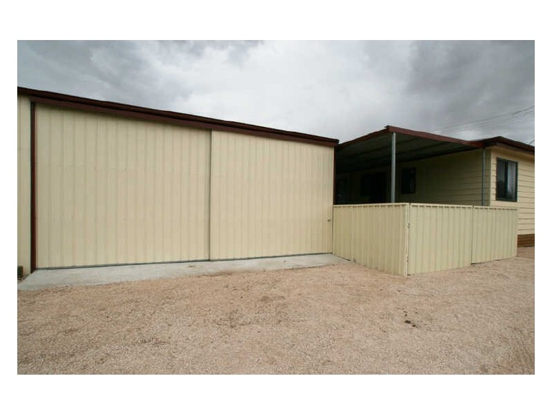 70 Tiddy Avenue, Maitland SA 5573