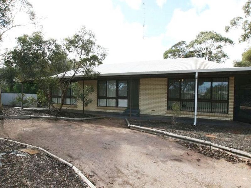 15 Tucker Parade, Kadina SA 5554