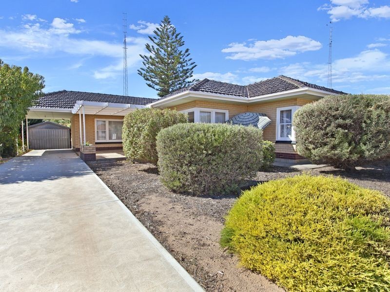 166 Bay Road, Moonta Bay SA 5558