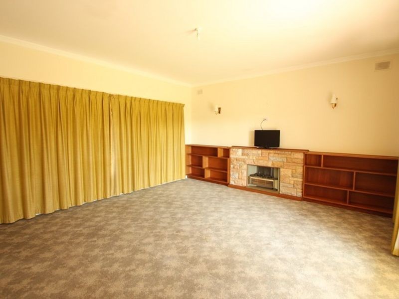 166 Bay Road, Moonta Bay SA 5558