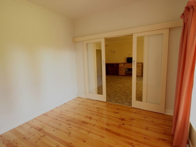 166 Bay Road, Moonta Bay SA 5558