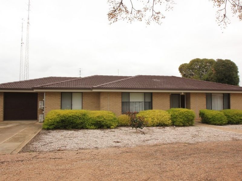 100 Bay Road, Moonta Bay SA 5558