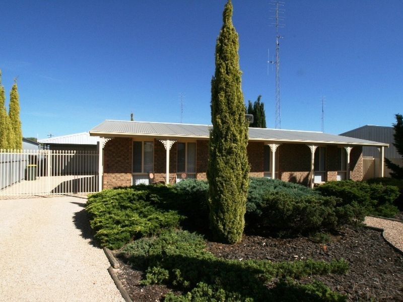 2 Cowling Court, Port Hughes SA 5558