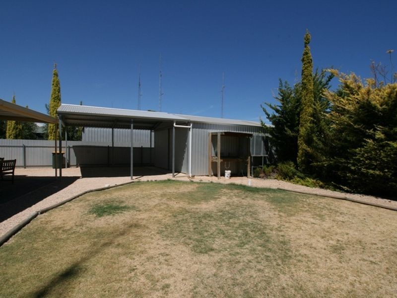 2 Cowling Court, Port Hughes SA 5558