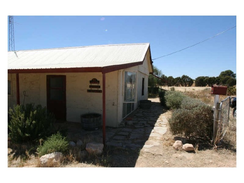 803 Maitland Road, Moonta Mines SA 5558