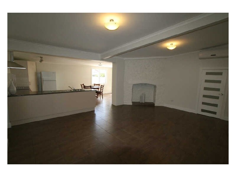 64 George Street, Moonta SA 5558