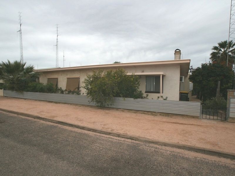 2 William Street, Moonta SA 5558