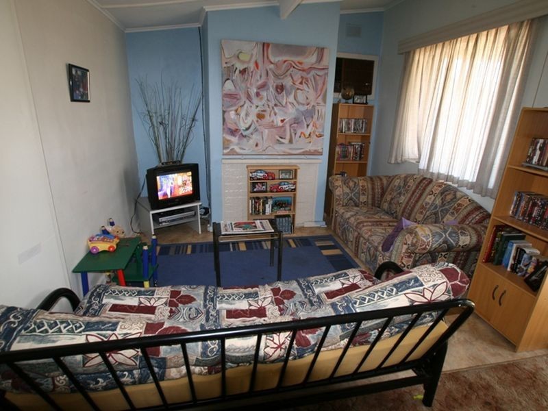 2 William Street, Moonta SA 5558