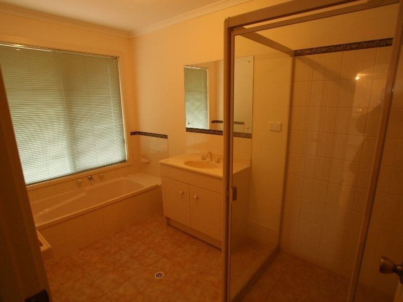 16 Moonta Road, Moonta Bay SA 5558