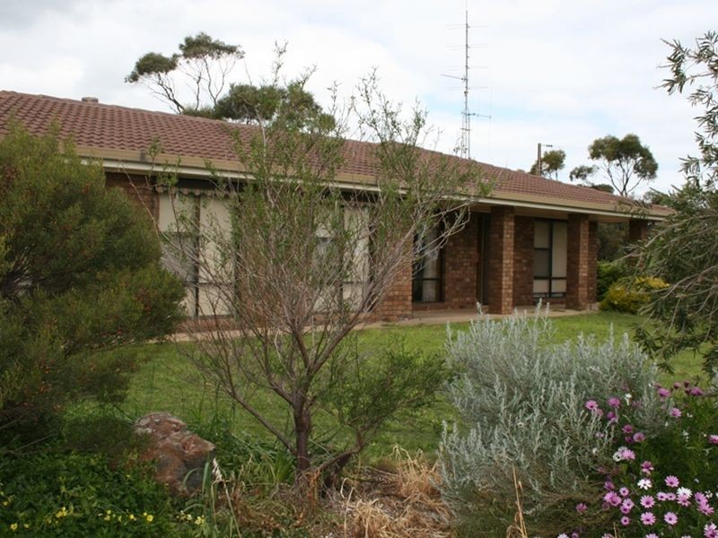 Section 30 Hundred of Tiparra, Moonta SA 5558