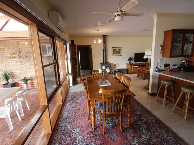 108 Bay Road, Moonta Bay SA 5558