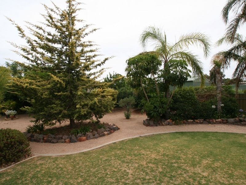 108 Bay Road, Moonta Bay SA 5558