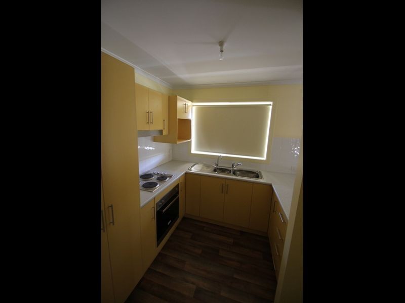 33 Victoria Street, Moonta Bay SA 5558