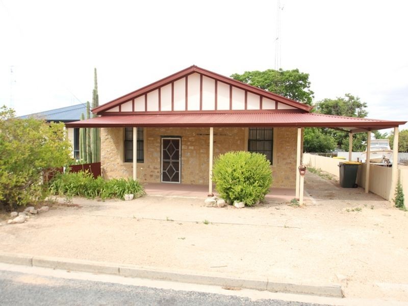 54 Caroline Street, Moonta SA 5558