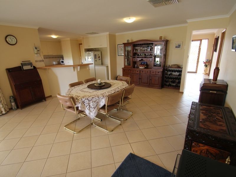 66 Cambridge Street, Moonta Bay SA 5558