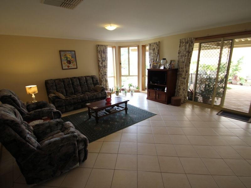 66 Cambridge Street, Moonta Bay SA 5558
