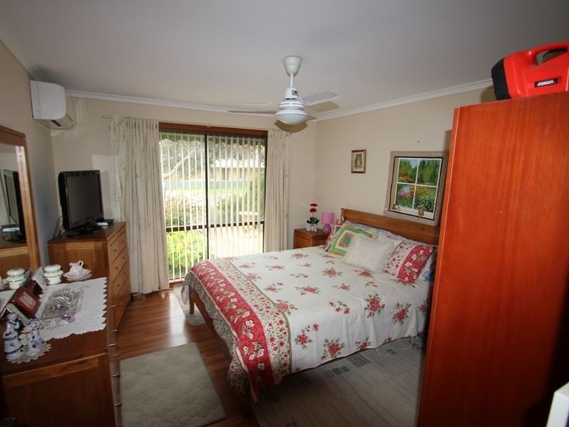 30 Monmouth Street, Moonta Bay SA 5558