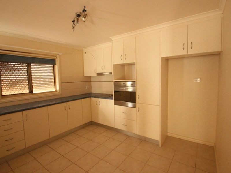 20 Henry Street, Moonta SA 5558