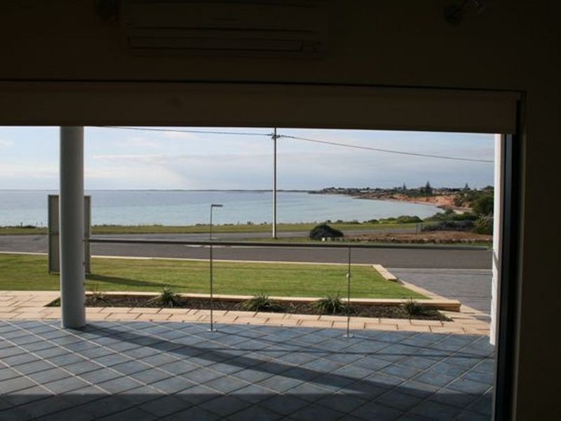 2 Cunliffe Street, Port Hughes SA 5558