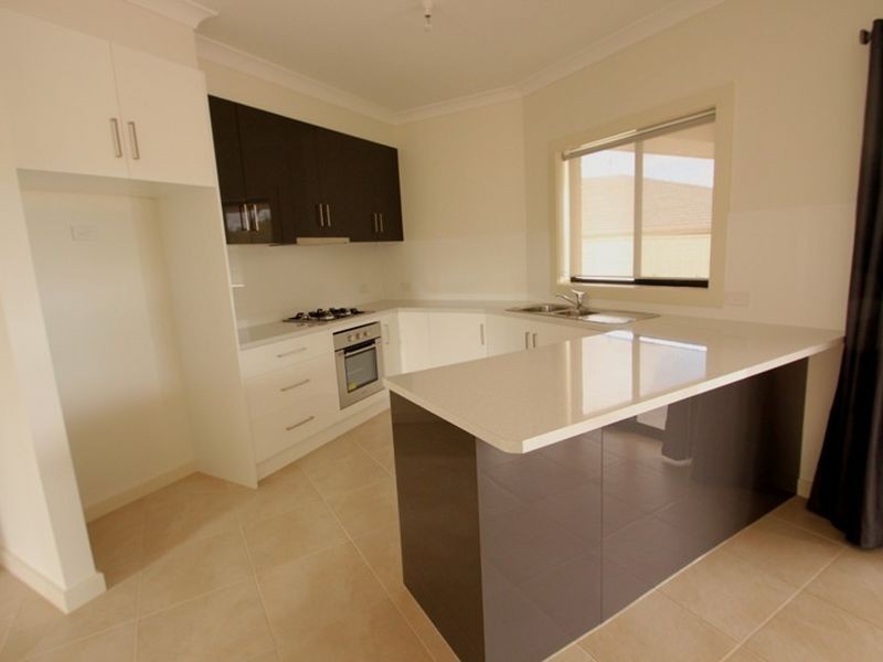 31 John Olsen Drive, Kadina SA 5554