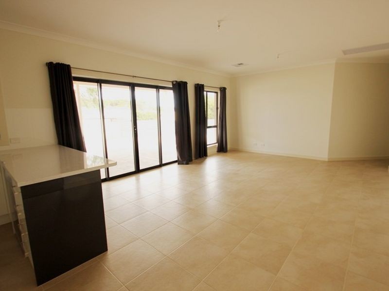 31 John Olsen Drive, Kadina SA 5554