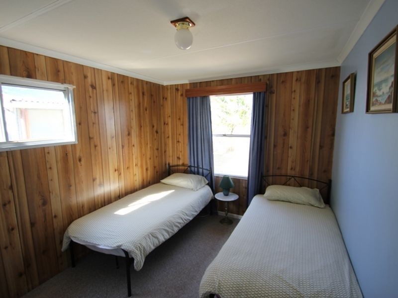 31 Randolph Street, Port Hughes SA 5558