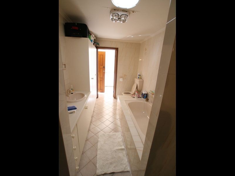 12 Stocker Street, Moonta Bay SA 5558