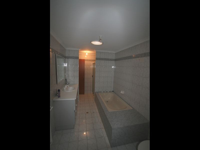 12 Stocker Street, Moonta Bay SA 5558