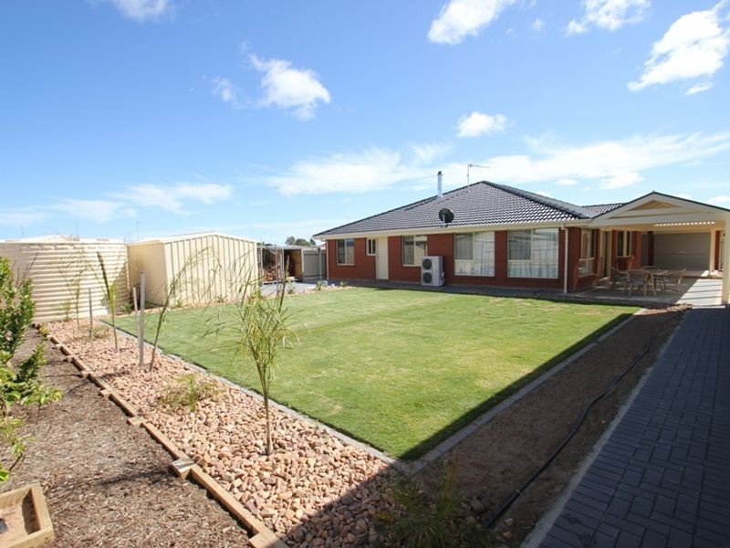 3 Quintrell Street, Moonta Bay SA 5558