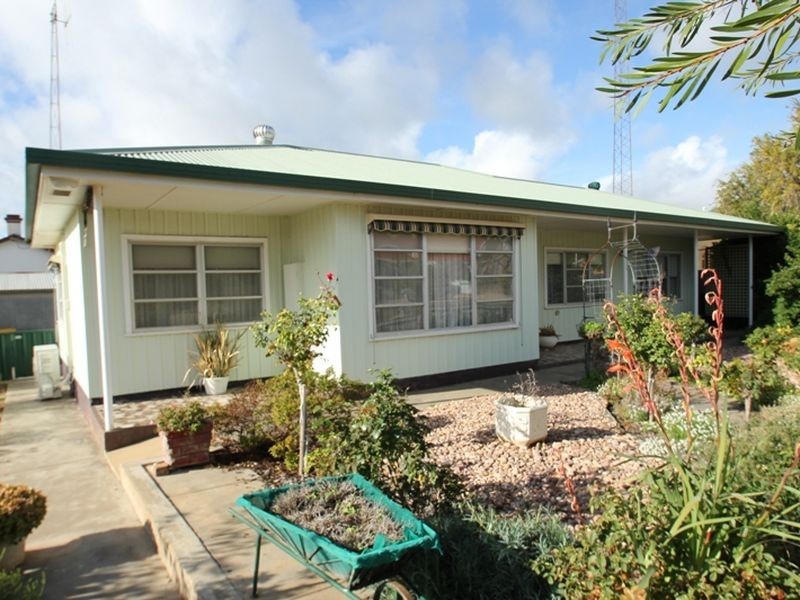 32 Caroline Street, Moonta SA 5558