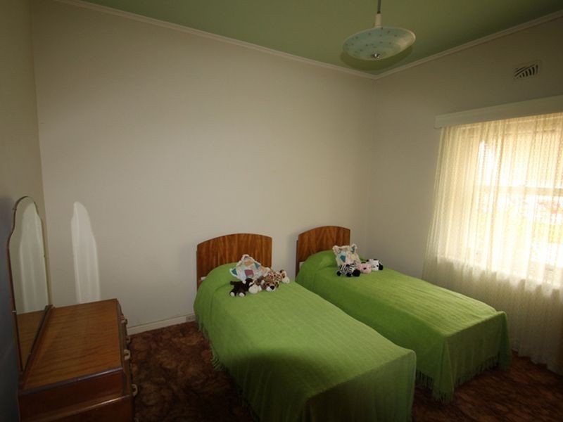 36 Caroline Street, Moonta SA 5558