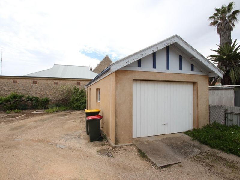 36 Caroline Street, Moonta SA 5558