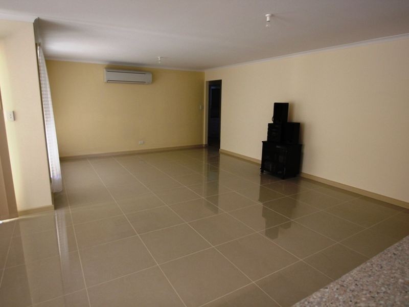 30 Gill Street, Moonta Bay SA 5558