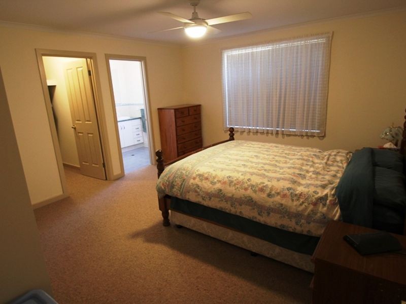 30 Gill Street, Moonta Bay SA 5558