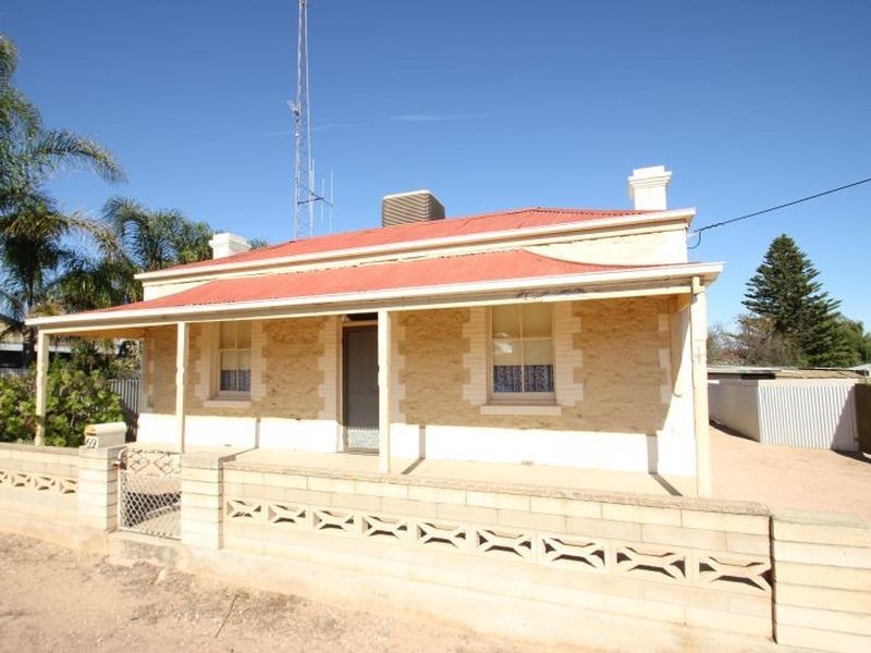 69 Caroline Street, Moonta SA 5558