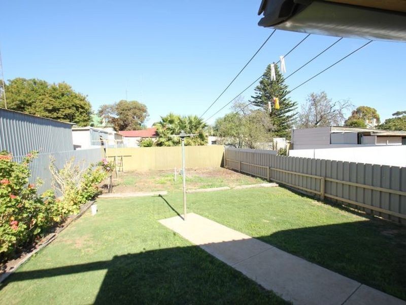 69 Caroline Street, Moonta SA 5558